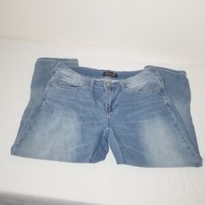 Seven Capri Girlfriend Jeggings